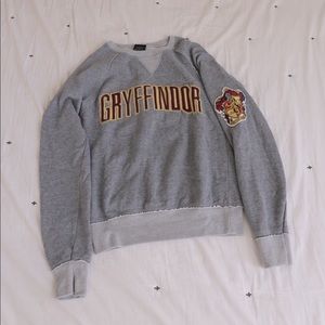 Harry Potter Wizarding world  Gryffindor sweatshirt